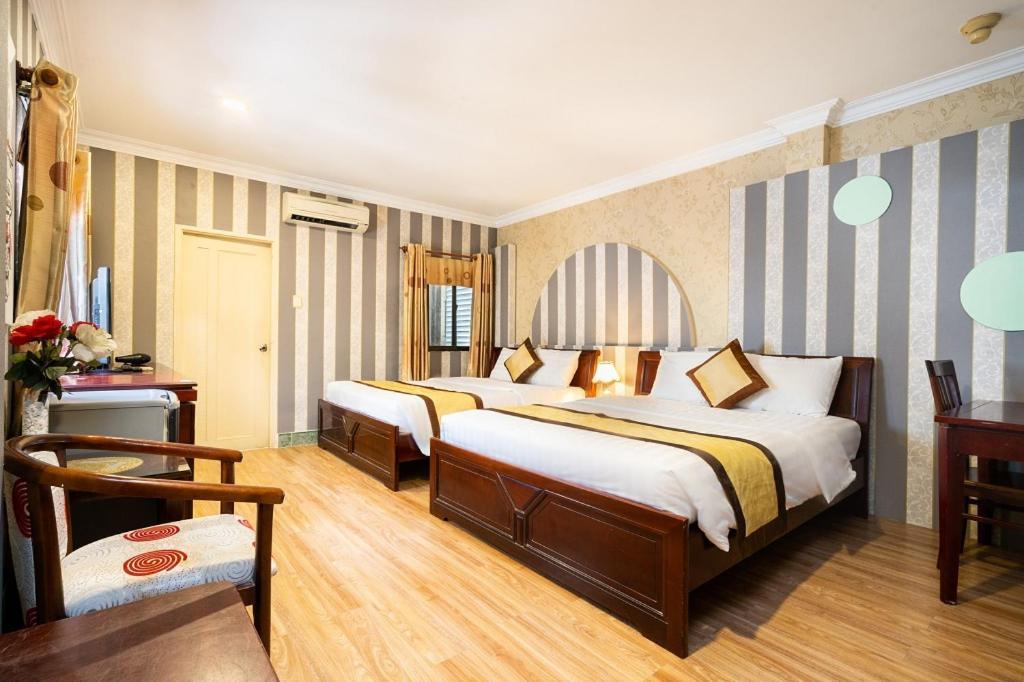 Cosmo Central Hotel Ho Chi Minh Esterno foto