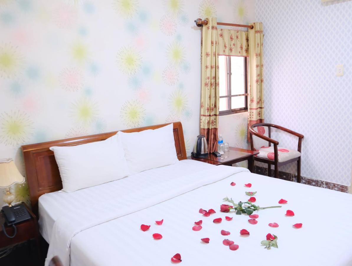 Cosmo Central Hotel Ho Chi Minh Esterno foto