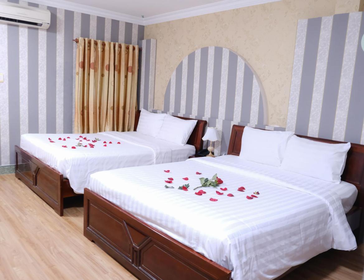 Cosmo Central Hotel Ho Chi Minh Esterno foto