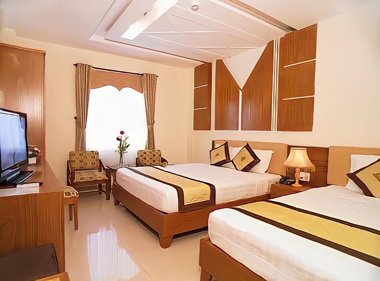 Cosmo Central Hotel Ho Chi Minh Esterno foto