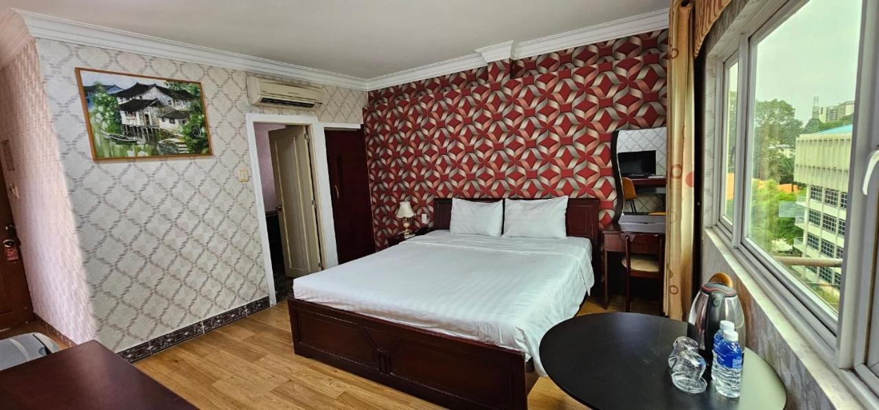 Cosmo Central Hotel Ho Chi Minh Esterno foto
