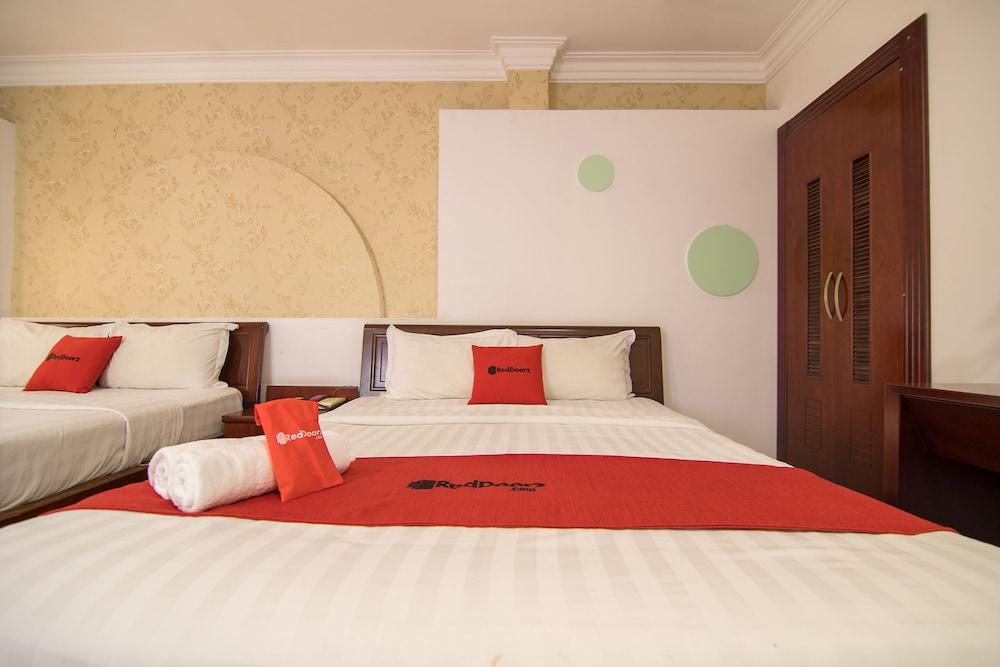 Cosmo Central Hotel Ho Chi Minh Esterno foto